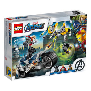 LEGO Marvel Avengers Speeder Bike Attack 76142